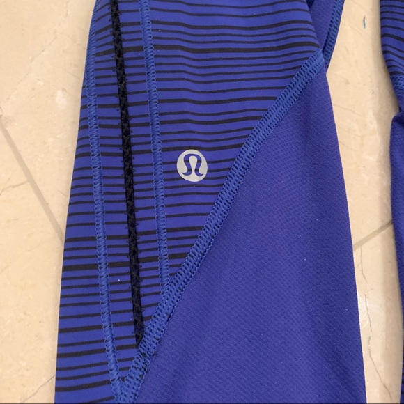 Lululemon Run For Fun Crop Leggings Blue And Black Striped with Blue Mesh RARE - Picture 4 of 10